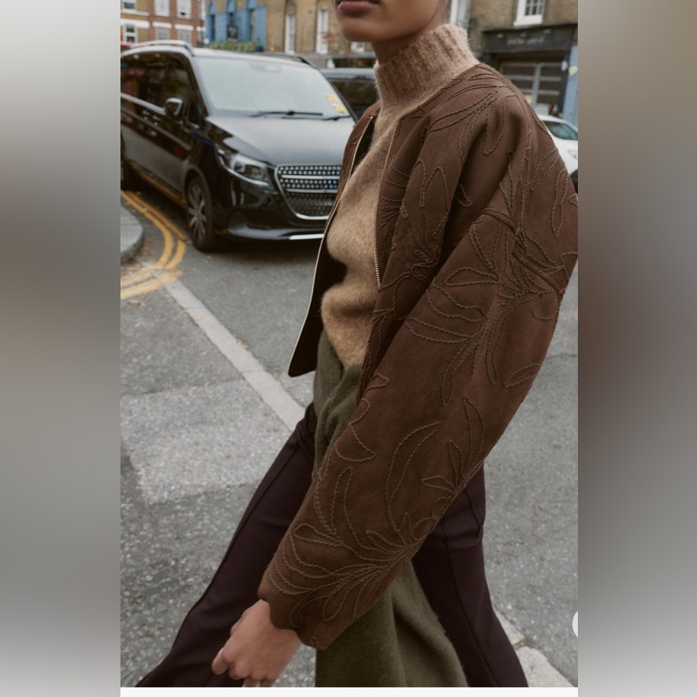 Zara Faux suede bomber jacket with embroidery - Picture 2 of 9